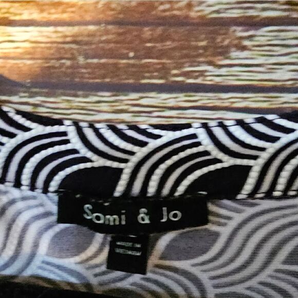 Sami & Jo top mid sleeve women's XL black/white/lavender stripes pre-owned - Picture 3 of 4